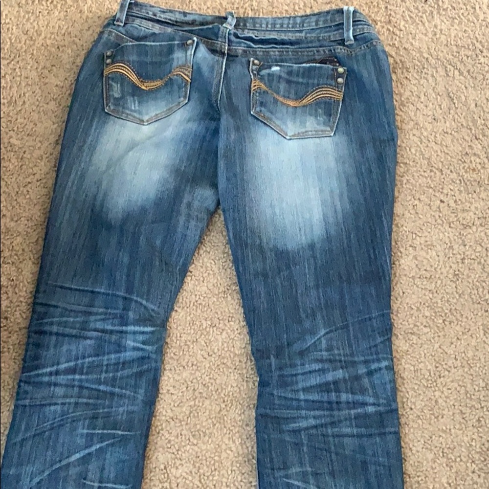 Jeans - Picture 3 of 3